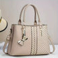 Stylish Large-Capacity Tote Bag for Women in 2025 Featuring a Trendy Print - Grey