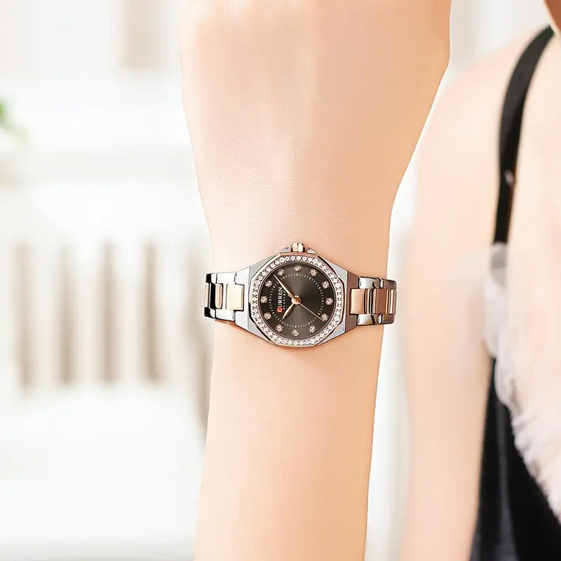 CURREN Women’s Luxury Rhinestone Watch – Elegant Stainless Steel Timepiece